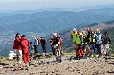II EDYCJA ROWEREM NA ŚNIEŻKĘ ZAKOŃCZONA