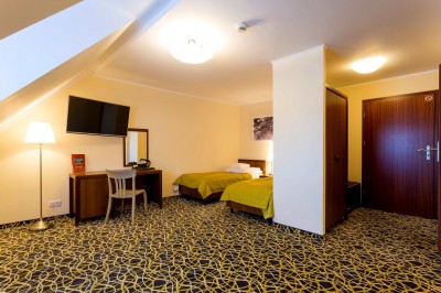 Hotel*** Relaks