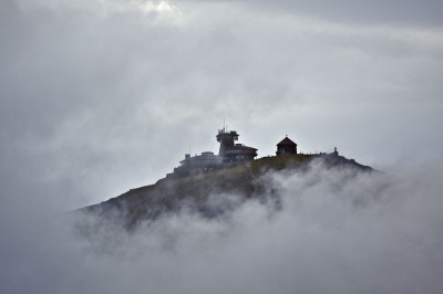 SNĚŽKA (1603 m n. m.)