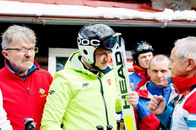 Polnische Alpine Skimeisterschaften der Parlamentarier und Mitglieder der Selbstverwaltung in Karpacz