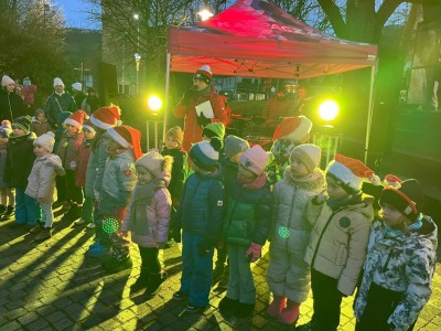 Uroczyste rozświetlenie choinki miejskiej 6.12.2025