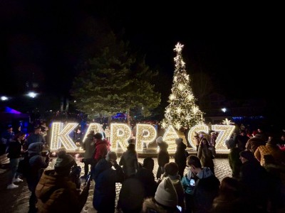 Uroczyste rozświetlenie choinki miejskiej 6.12.2025