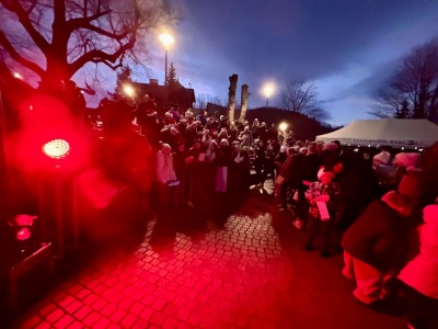 Uroczyste rozświetlenie choinki miejskiej 6.12.2025