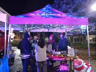 Uroczyste rozświetlenie choinki miejskiej 6.12.2025