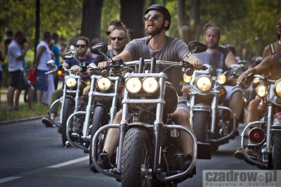Upalny weekend z Harleyami