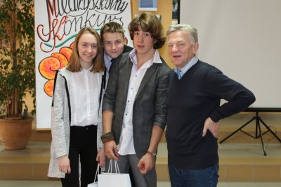 W Zespole Szkół w Karpaczu „bramy mądrości nigdy nie bywają zamknięte”.