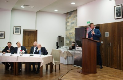 Przebudowa stadionu i rozwój bazy do uprawiania lekkiej atletyki w Karpaczu
