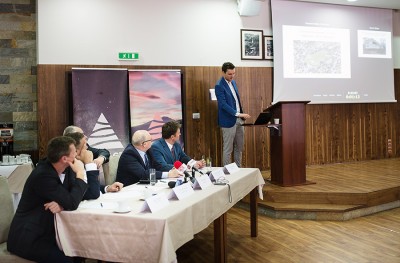 Przebudowa stadionu i rozwój bazy do uprawiania lekkiej atletyki w Karpaczu