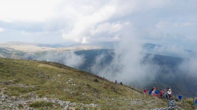 „Lawina” ludzi zbiegła ze Śnieżki!