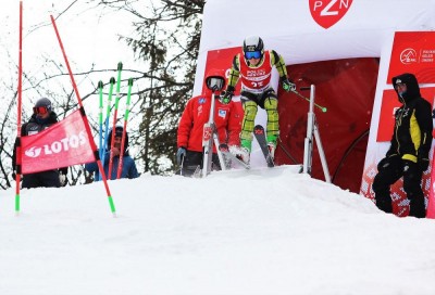 start zawodnika w slalomie