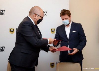 Burmistrz podpisał umowę o współprowadzeniu Muzeum Sportu i Turystyki