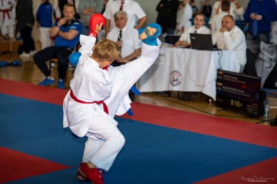 Rozgrywka karate w kategorii chłopców