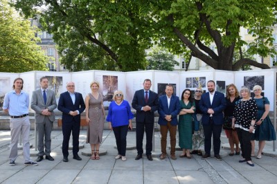 Wystawa „Dziedzictwo Budnik. Testament kamieni” w Warszawie