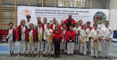 Sukcesy uczniów Szkoły Podstawowej w Karpaczu w karate olimpijskim