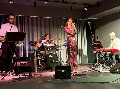  Retrofonik: swing, jazz, dixie, retro band – swingujący powrót do przeszłości!