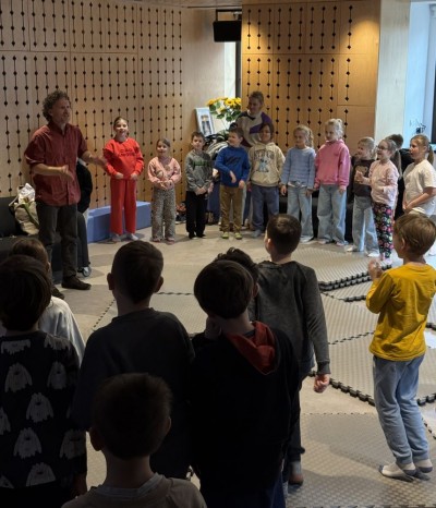 Opowieści z różnych stron świata – pierwsze spotkanie z autorskimi bajkami za nami