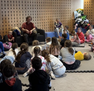 Opowieści z różnych stron świata – pierwsze spotkanie z autorskimi bajkami za nami