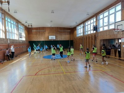 „Rozwija nas sport i turystyka” – polsko-czeska współpraca szkół